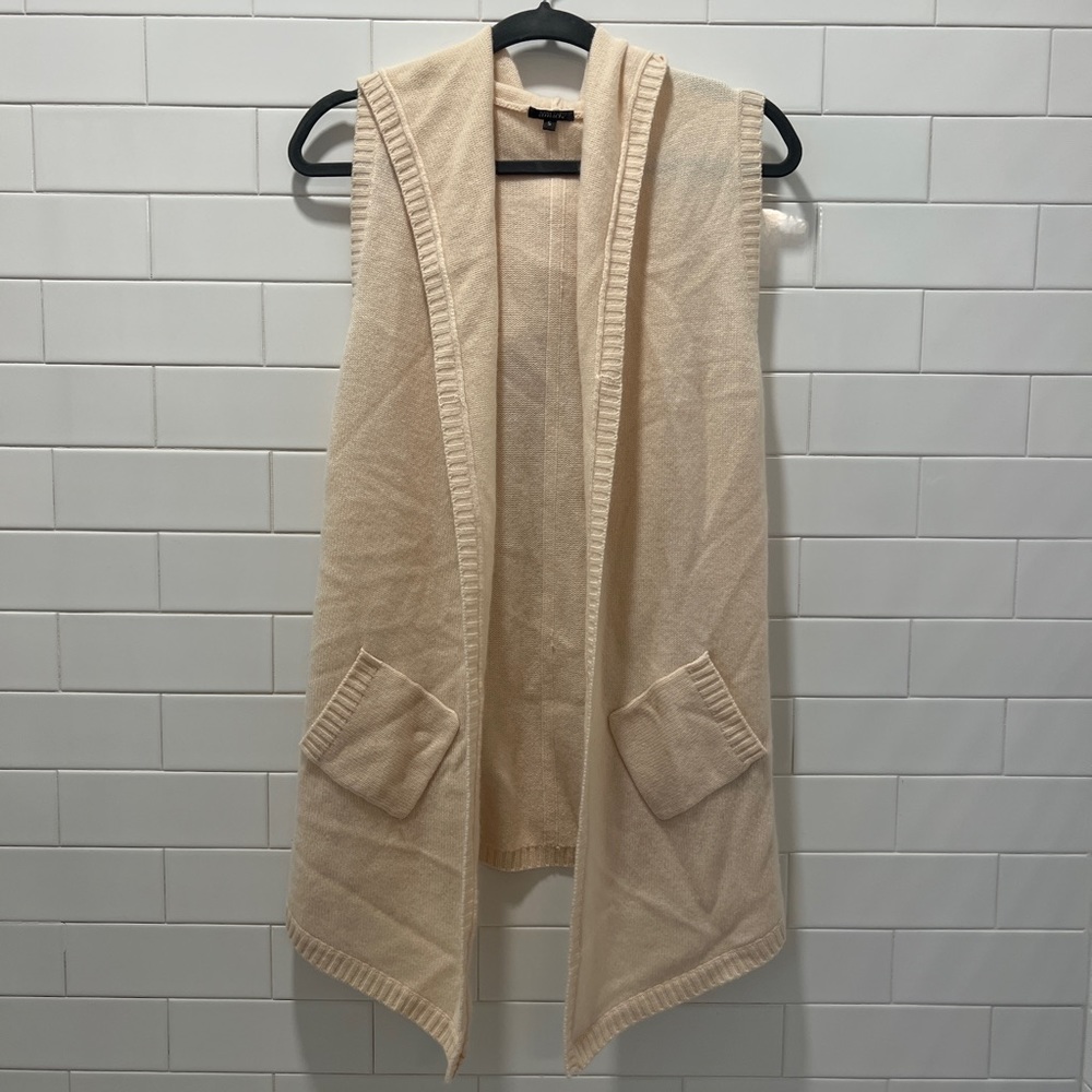 Cashmere hooded sleeveless cardigan